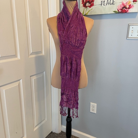Fashion Scarf - Picture 2 of 2